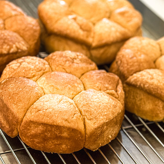 Sweet Wa-Challah Rolls
